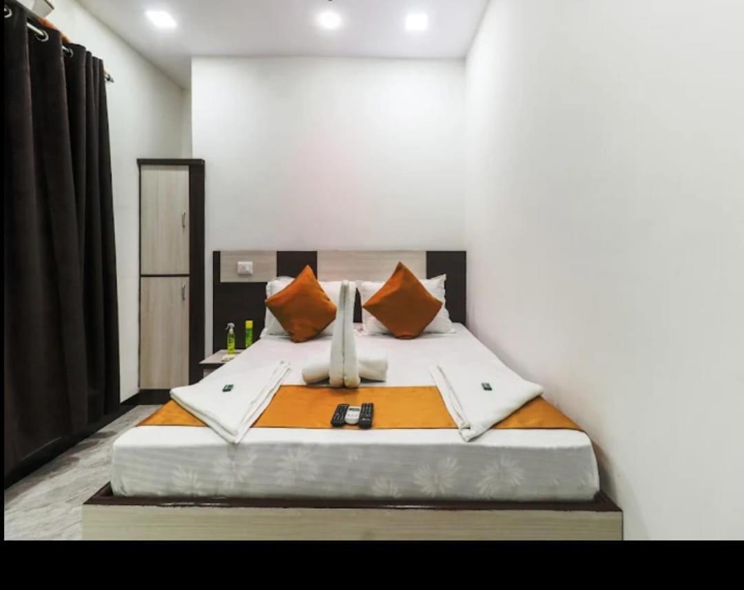 فندق Shubham Residency Mahape نافي مومباي المظهر الخارجي الصورة
