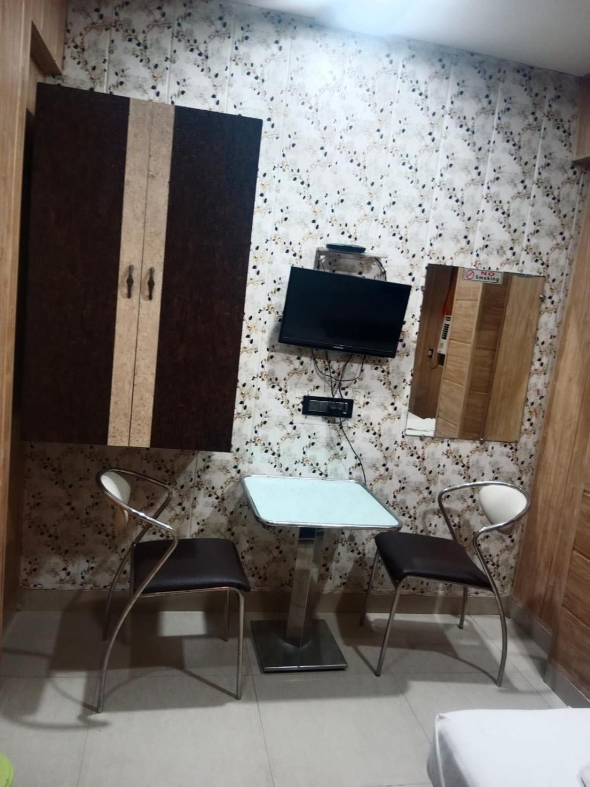 فندق Shubham Residency Mahape نافي مومباي المظهر الخارجي الصورة